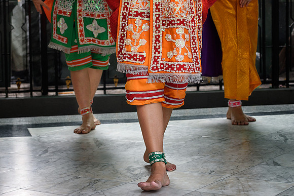 Bare-foot