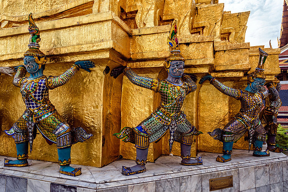 Phra Chedi Thong, Wat Phra Kaeo