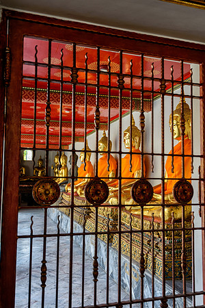 Seated Buddhas