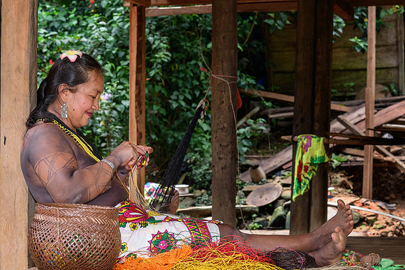 Canasta (Chunga fiber basket weavings)