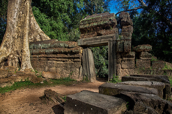 Wall and entrance
