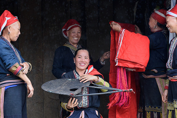 Red Dao Bride