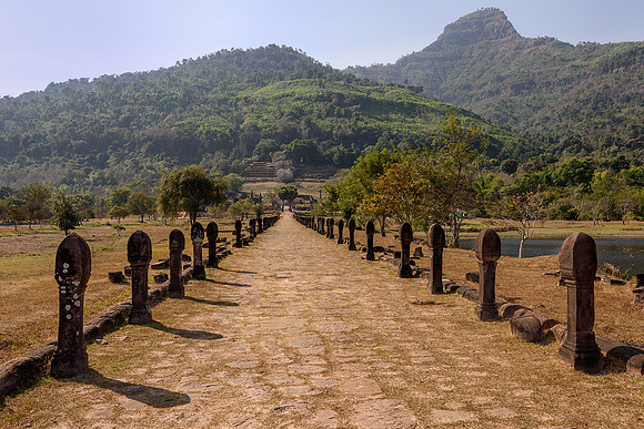 Naga walkway