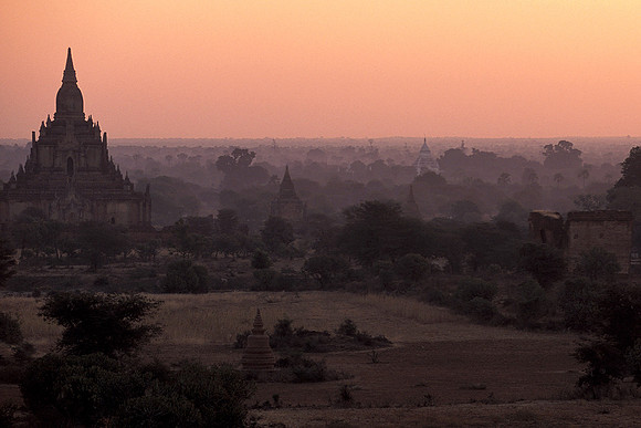 Bagan sunrise