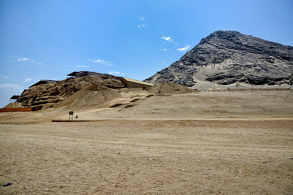 Huaca de la Luna