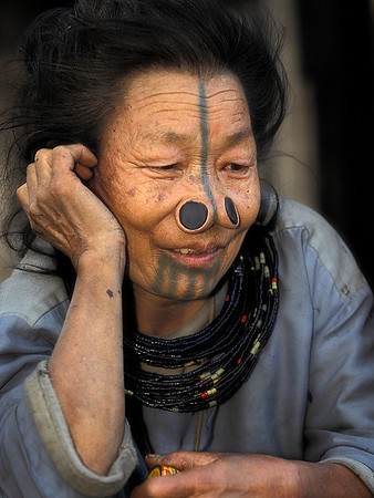 Apatani lady