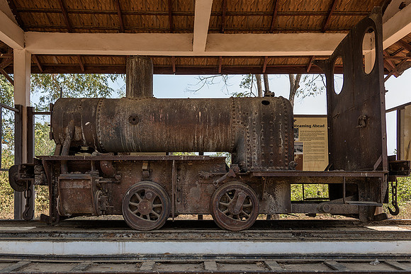 Don Khon narrow gauge railway