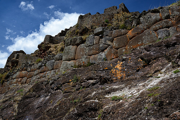Inca wall